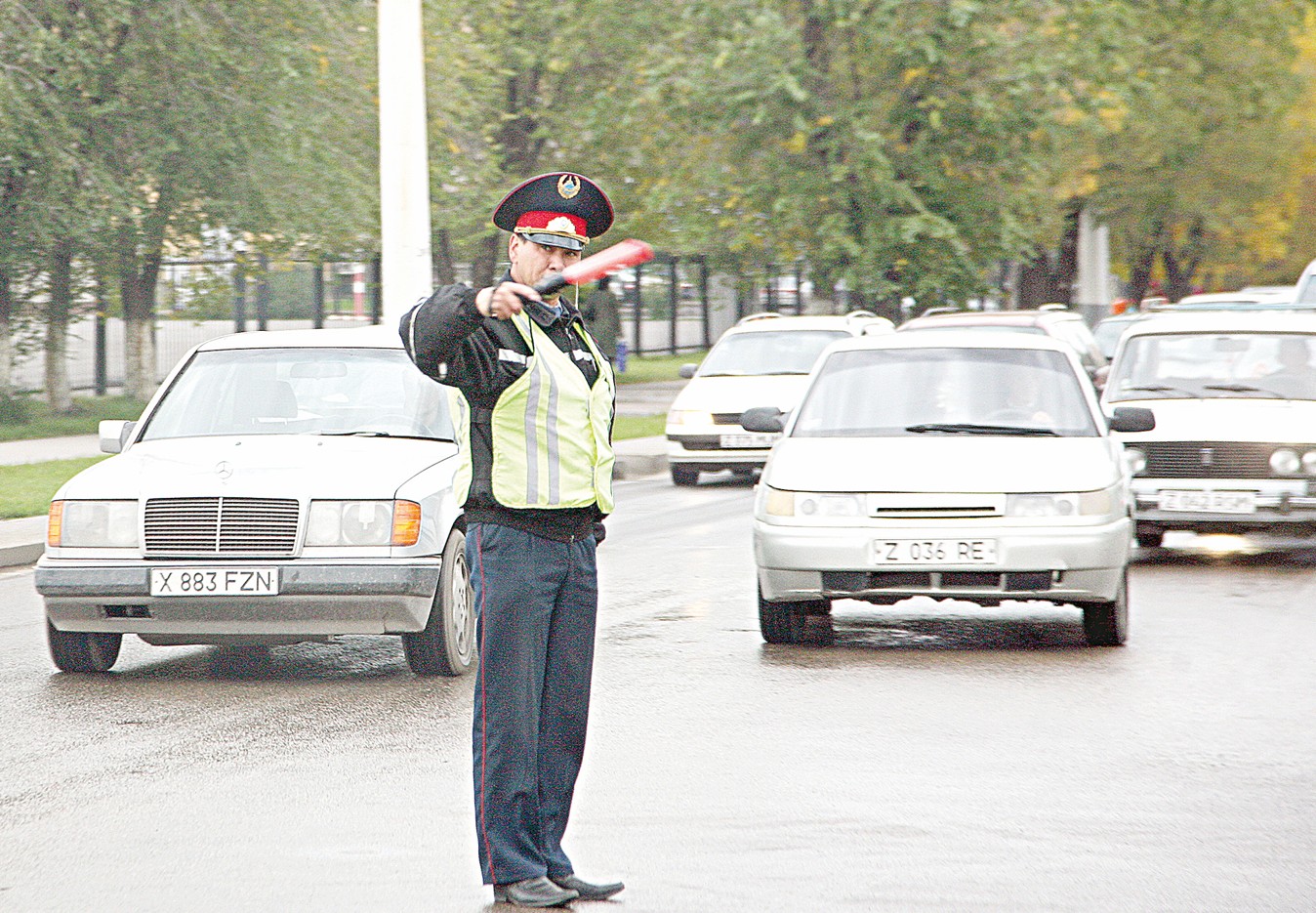 كادر تاپشىلىعى قايتسە شەشىلەدى؟
