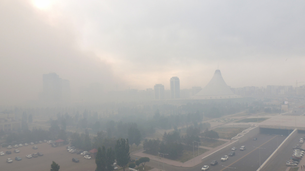 ەلورداداعى تۇتىننەن ىستانعان سەگىز ادام دارىگەر كومەگىنە جۇگىنگەن