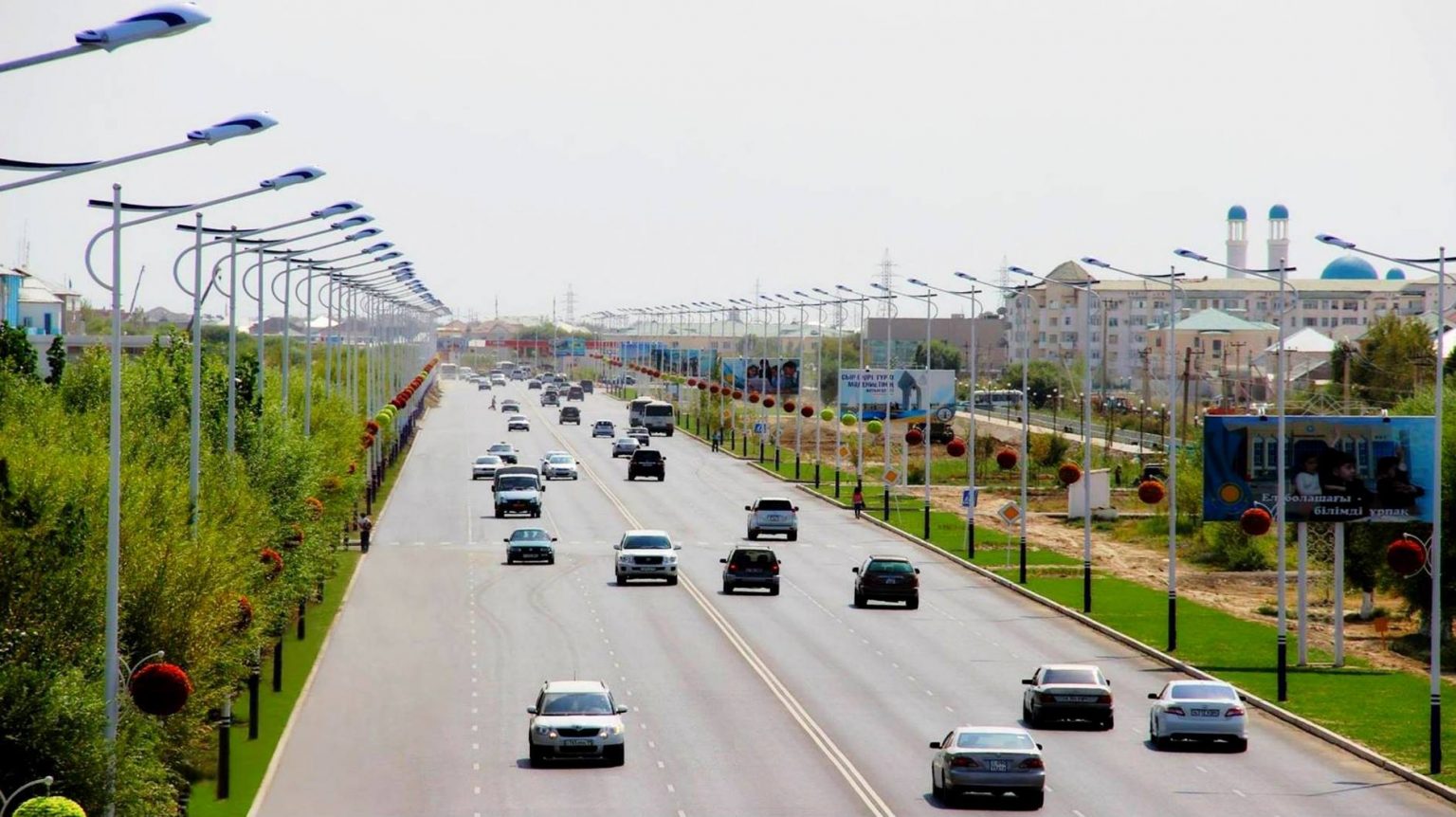 ەلوردادا بىرنەشە كوشە ۋاقىتشا جابىلادى