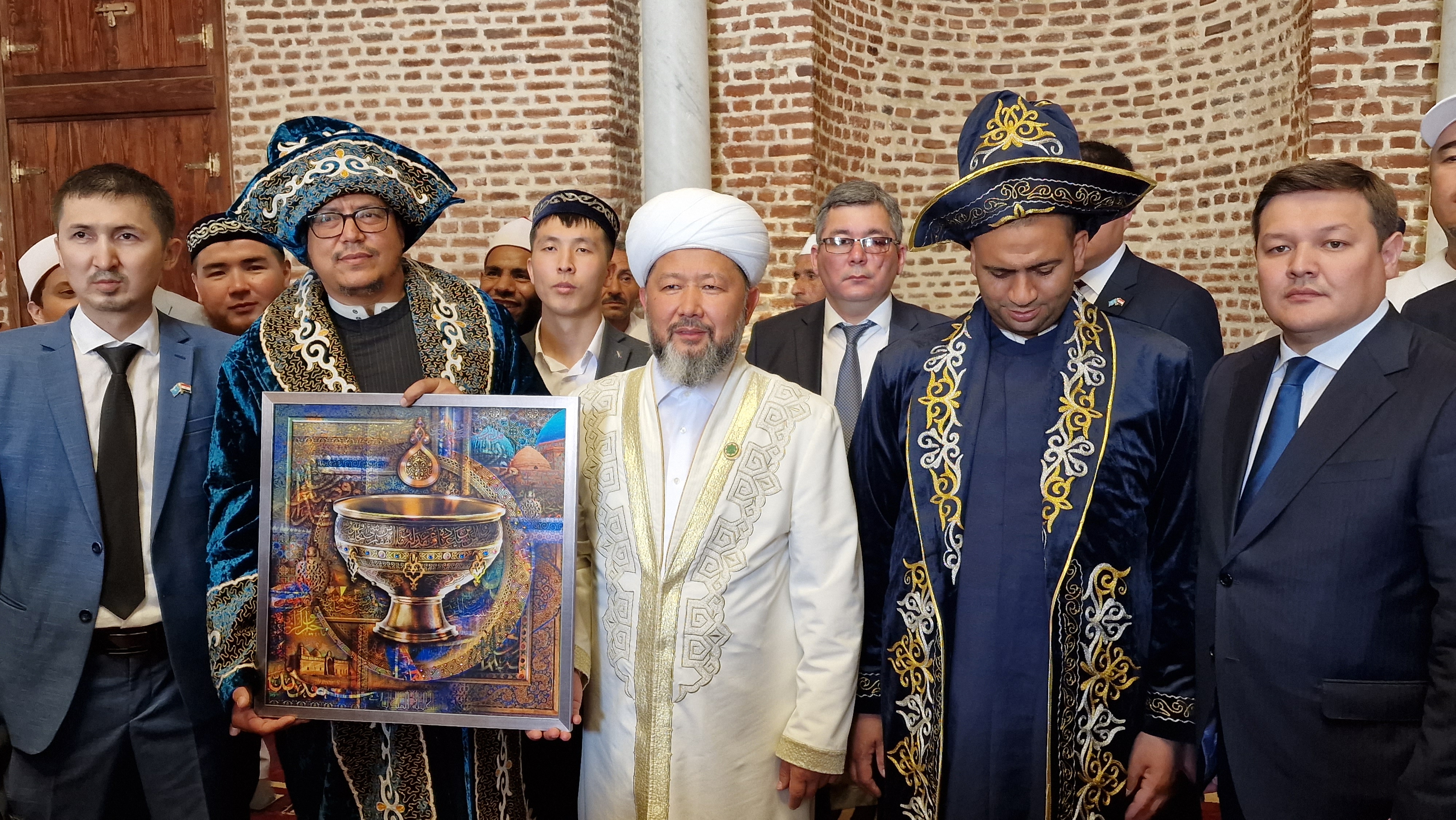  ۇلى دالا مەن مىسىردى جالعاعان دانالىق