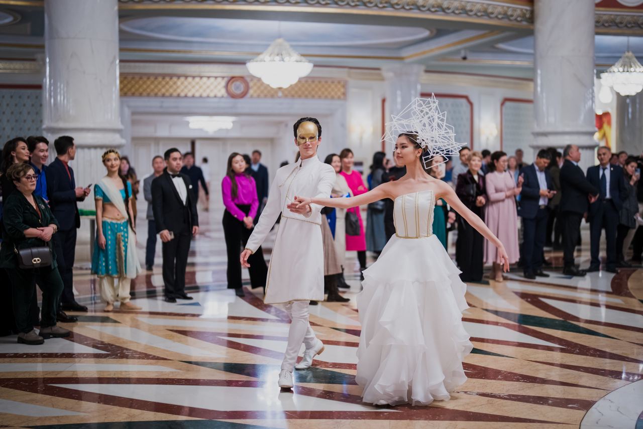 مەرەيتويلىق «وپەراليا»