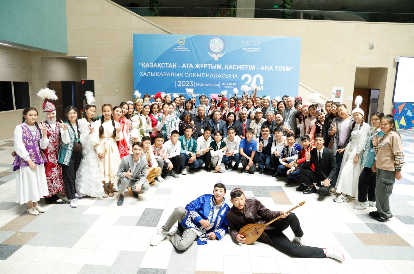 جۇرتىم دەگەن جۇدىرىقتاي جۇرەكتەر