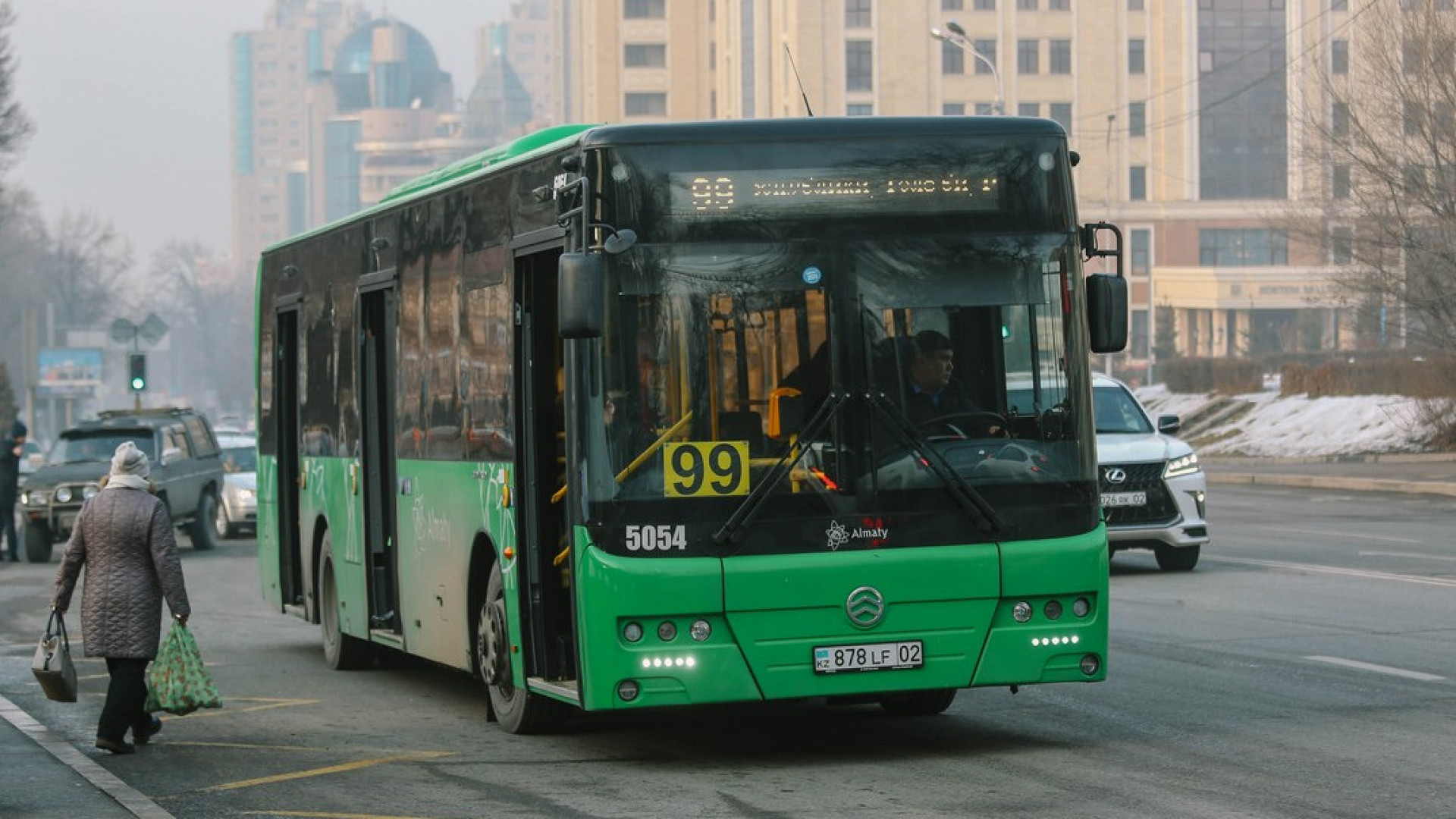 الماتىدا 12 اۆتوبۋستىڭ باعىتى وزگەرەدى