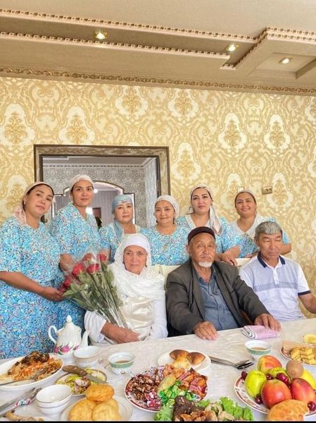 تۇركىستان وبلىسىندا 24 بالانى دۇنيەگە اكەلگەن التىن قۇرساقتى انا تۇرادى