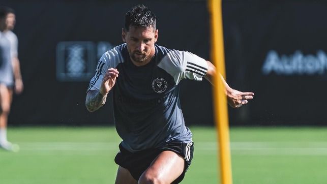 مەسسي «ينتەر ماياميدەگى» العاشقى جاتتىعۋىن وتكىزدى