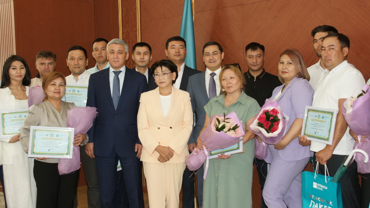 كەنشىلەردىڭ قونىستويى جاقىن