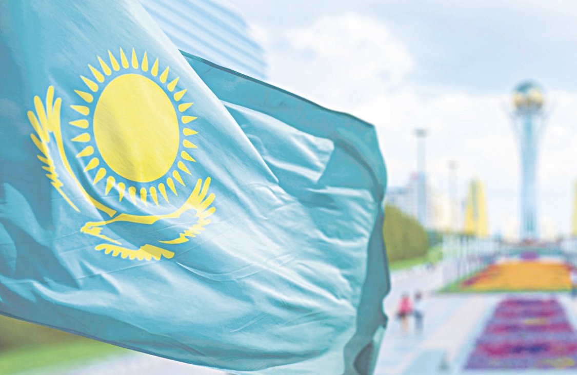 «ارلى ادام – ەڭ كۇشتى ادام»