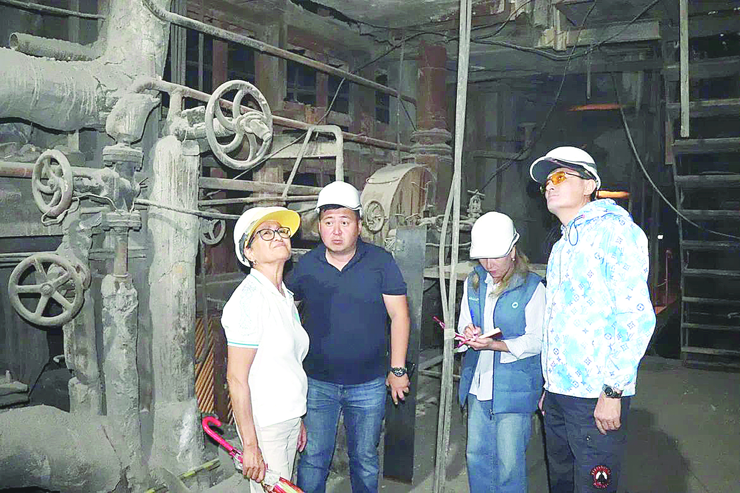 جوندەۋ جۇمىستارىمەن تانىستى