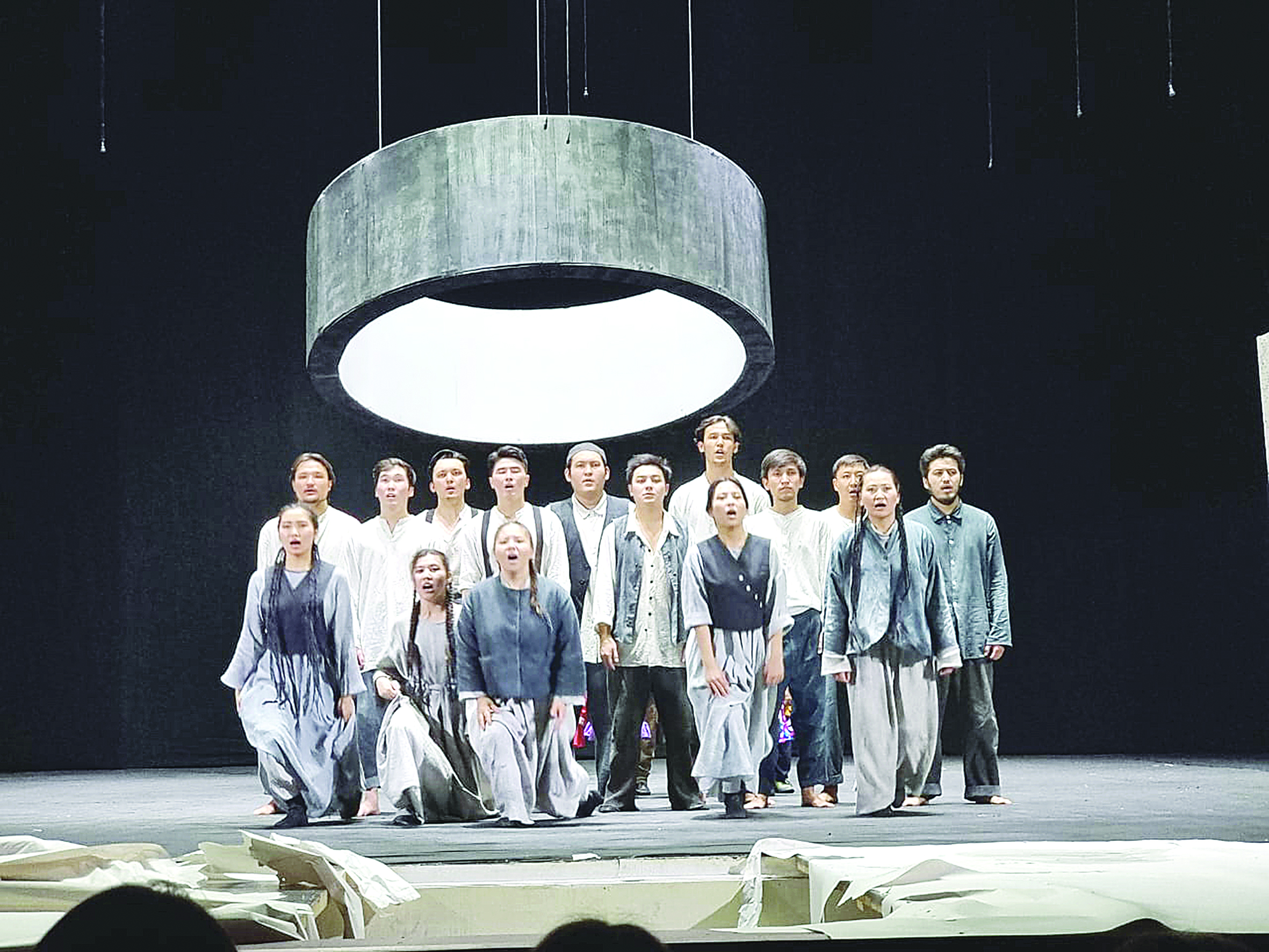 الدىمىزدا ماسكەۋ, شەگىنەرگە جول جوق!