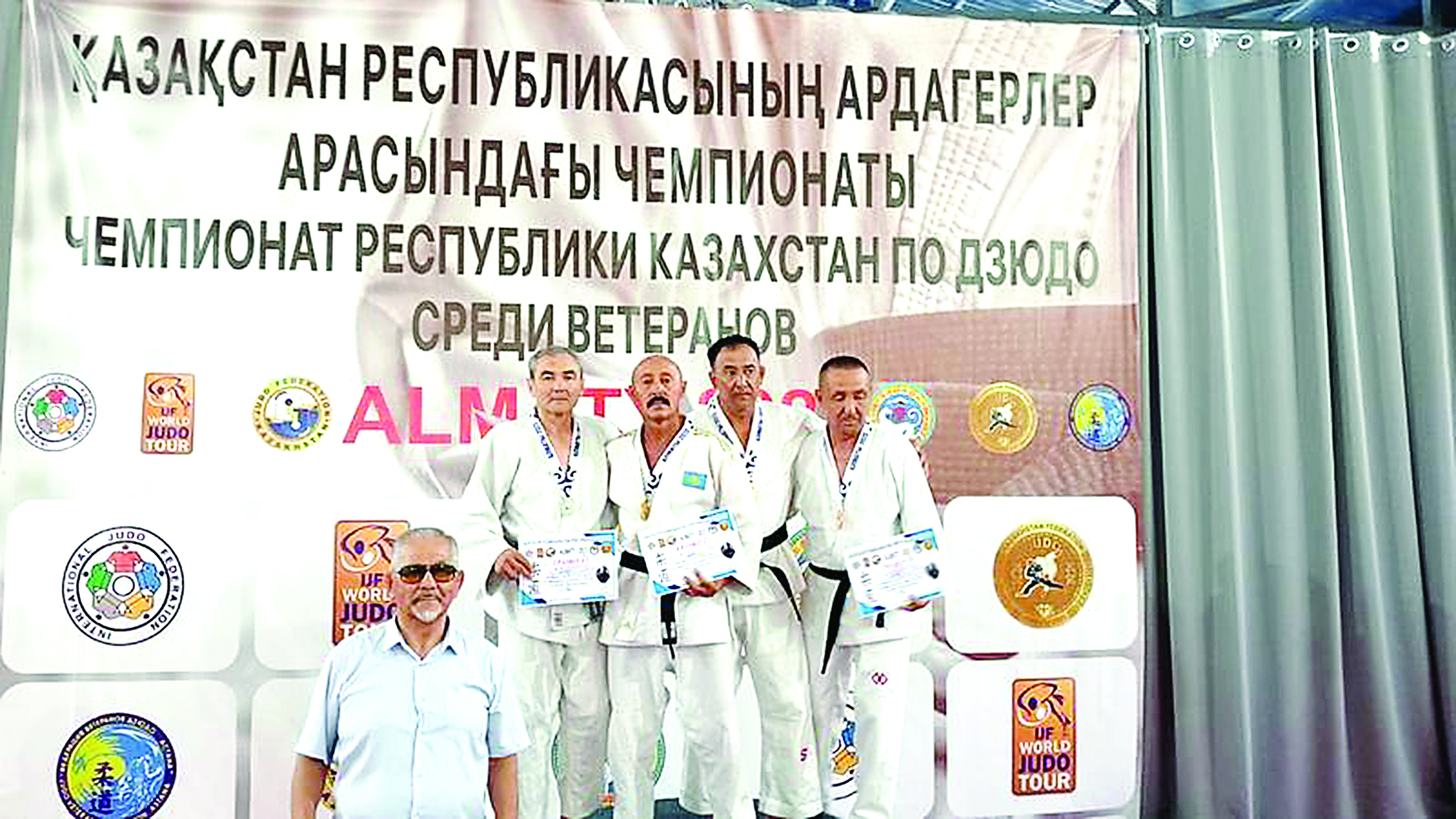 بالقاشتىق بالۋان بابىندا