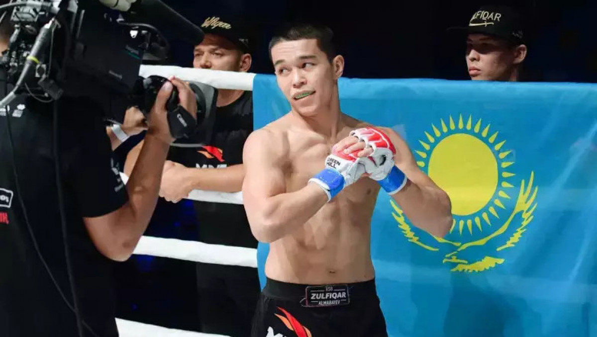 اسۋدىڭ العاشقى جەڭىسى