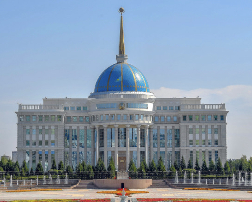 پرەزيدەنت اكىمشىلىگىندە اۋىس-ءتۇيىس بولدى