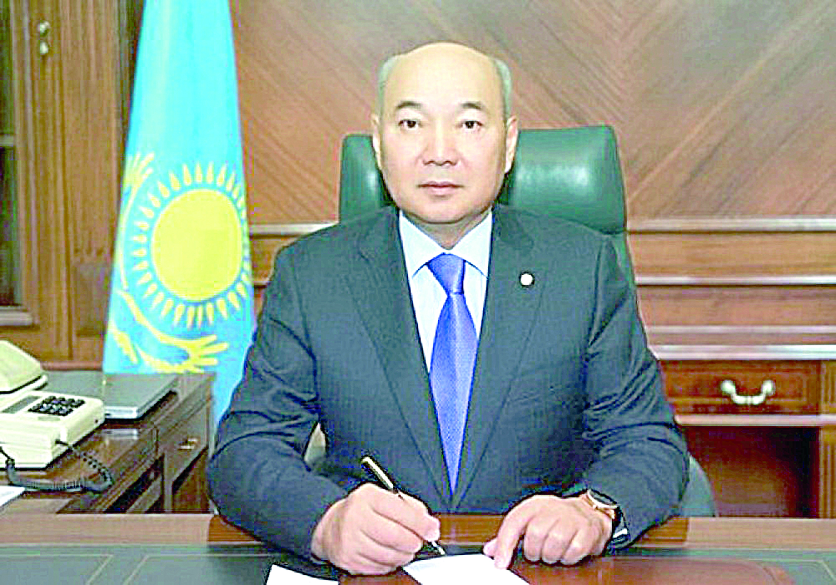 عىلىم مەن ءبىلىم قوس قاناتى