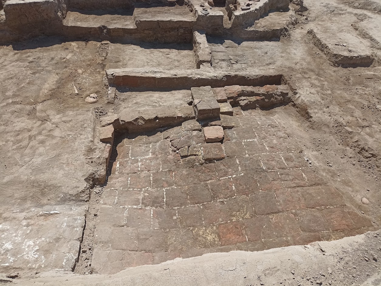 سارايشىق بۇككەن سىر