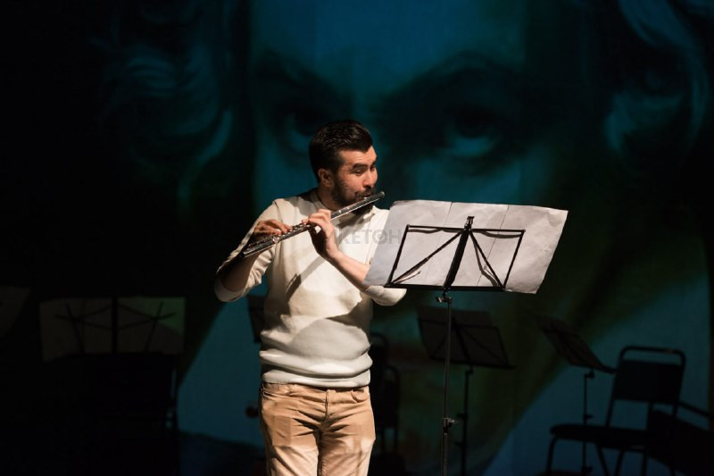 شوتلاندياداعى قىلقوبىز ءۇنى