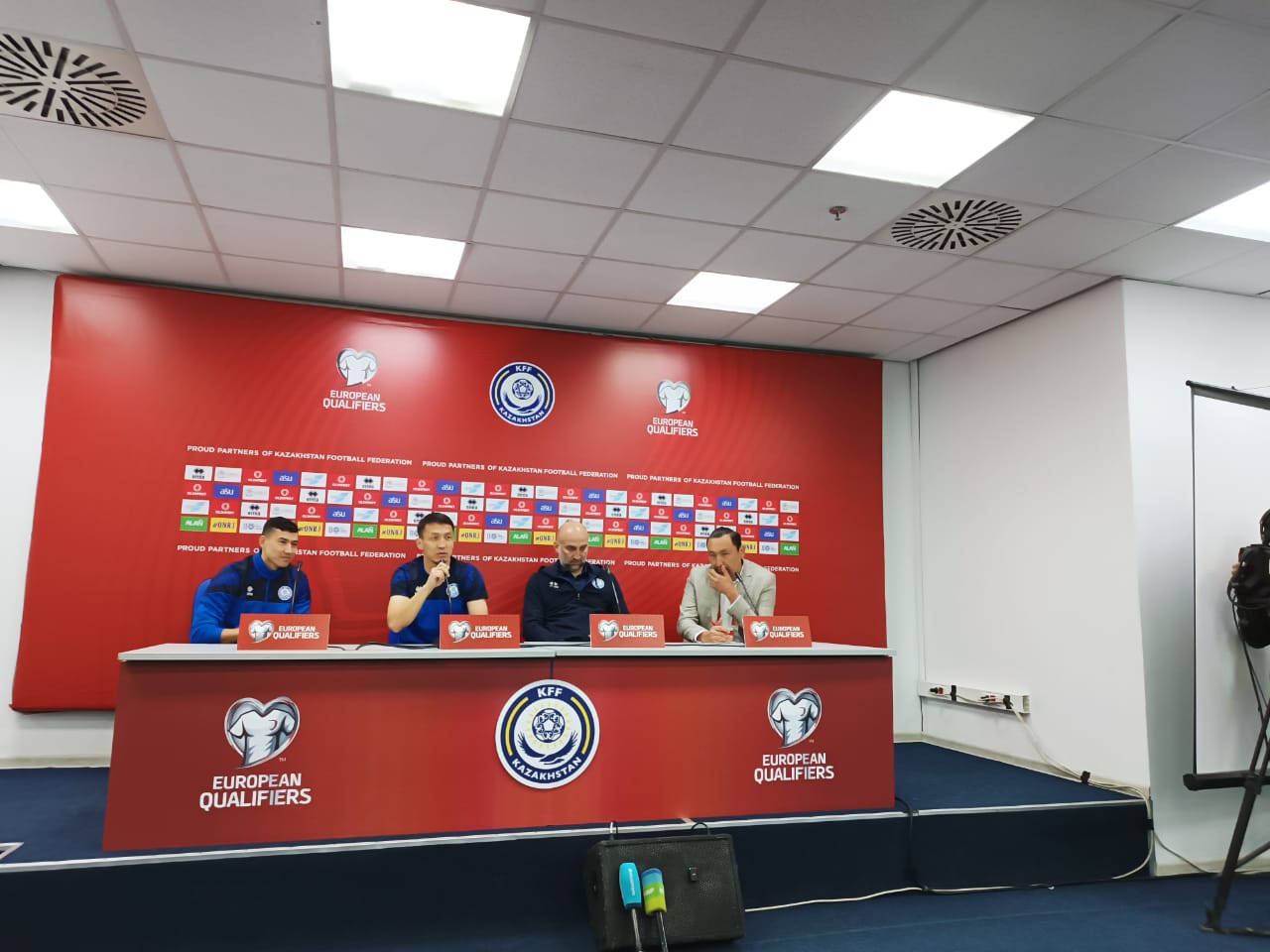 ماڭىزدى ماتچقا دايىنبىز – كاپيتان