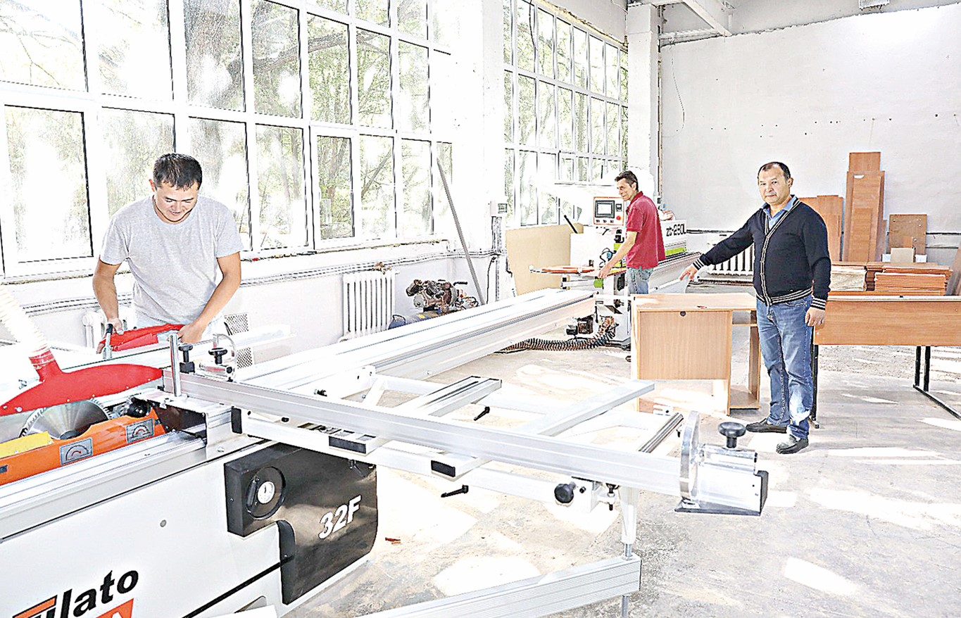 ۋنيۆەرسيتەتتەگى شەبەرحانا