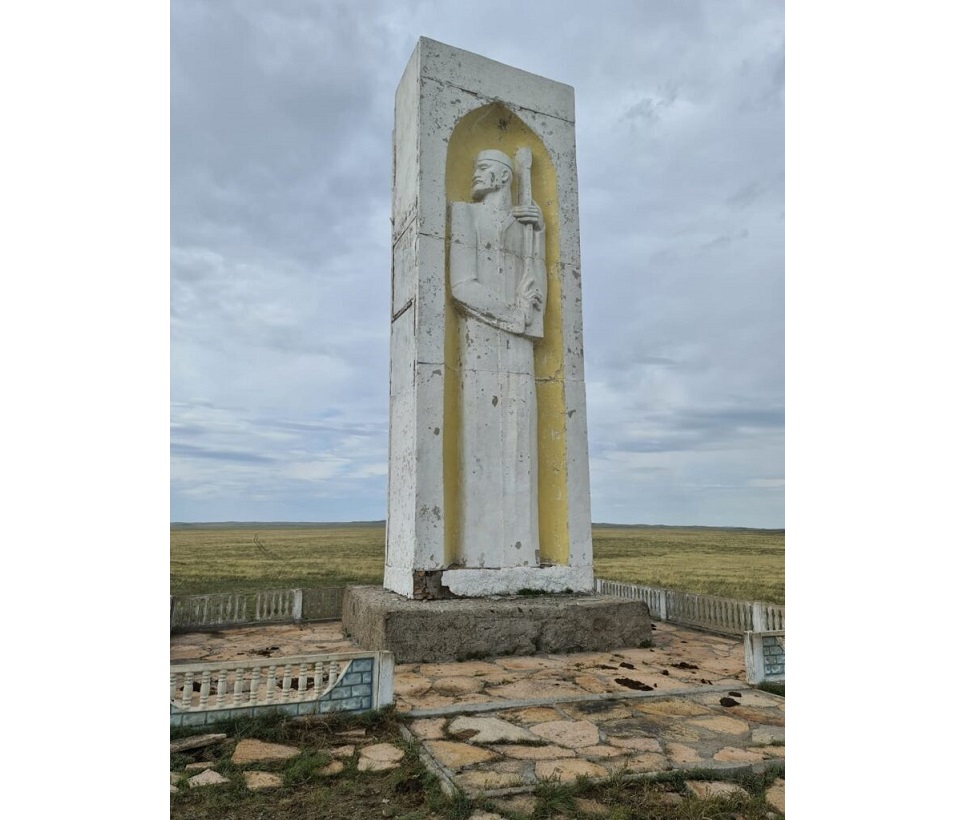 توزىعى جەتكەن تاتتىمبەت ەسكەرتكىشى