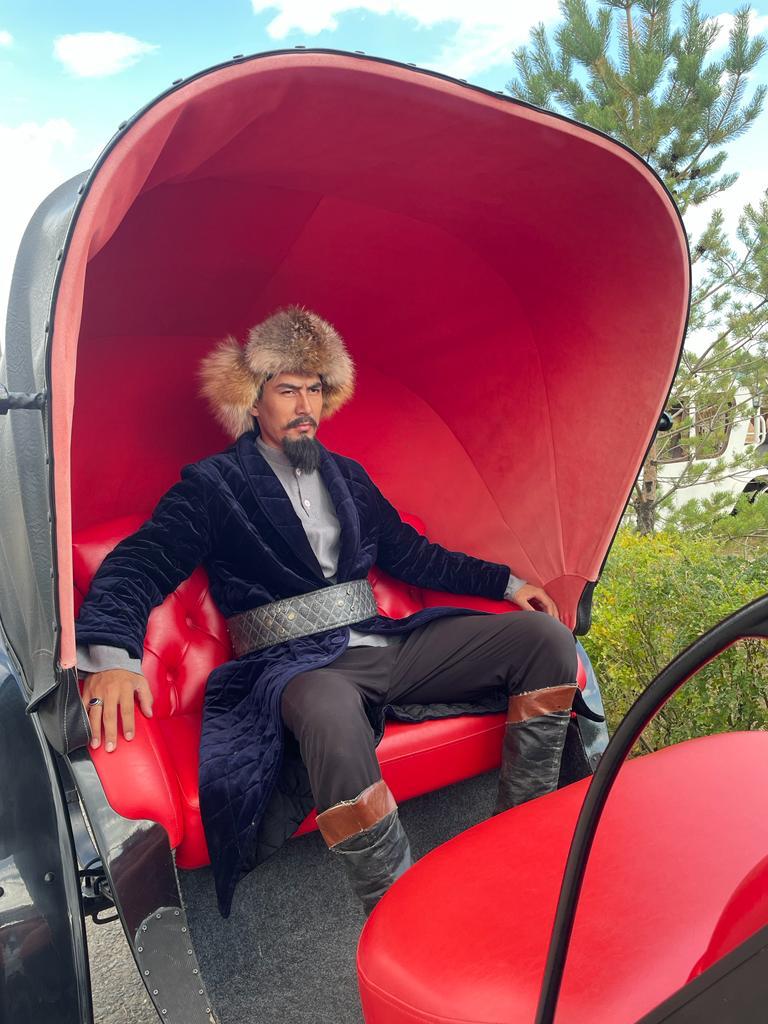 باس ساردار بەينەبايانى