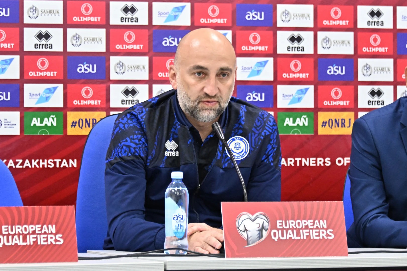 جىگىتتەر جەرگە قاراتپايتىنىنا سەنەمىن - ماگومەد اديەۆ