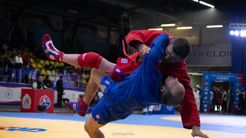 قازاقستان سامبوشىلارى الەم چەمپيوناتىندا 93 مەدال جەڭىپ الدى