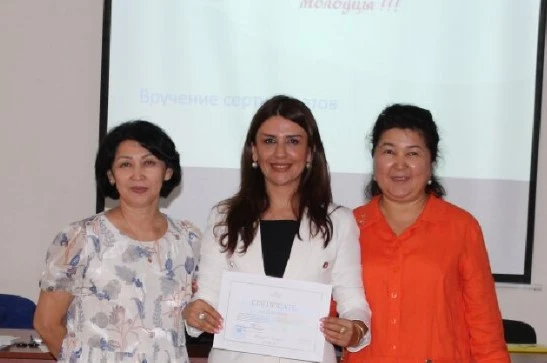 ازەربايجاندىق ۇستازداردى وقىتتى