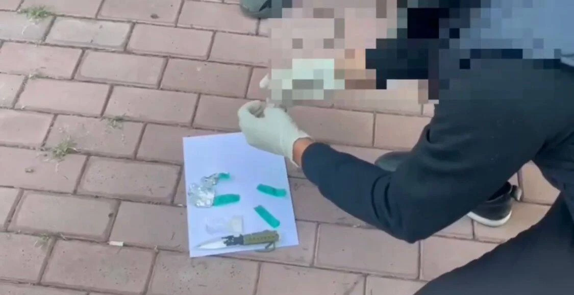 ورالدا ەسىرتكى ساتقان وقۋشى ۇستالدى