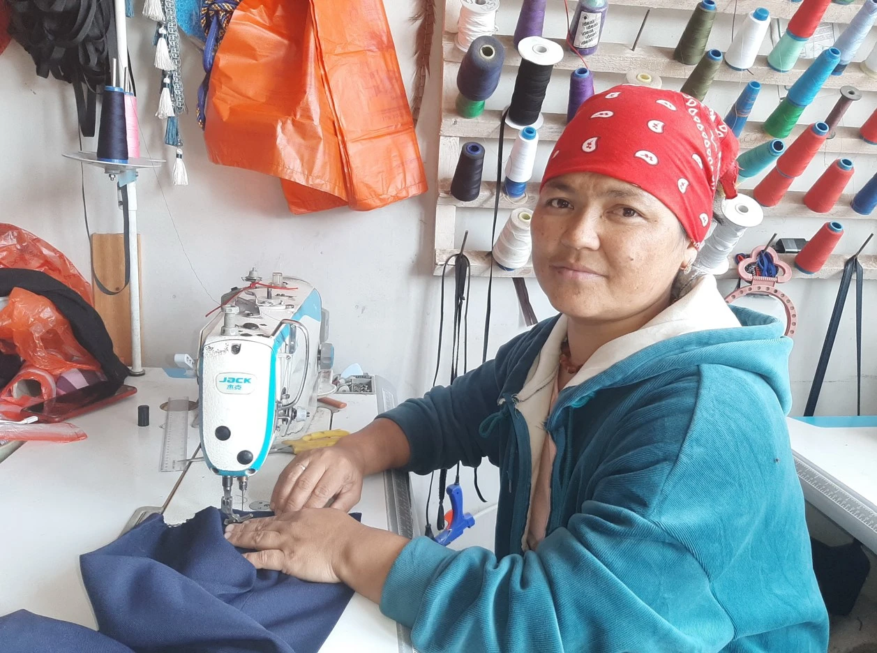 ىسىمەن جۇرتتى سۇيسىنتكەن