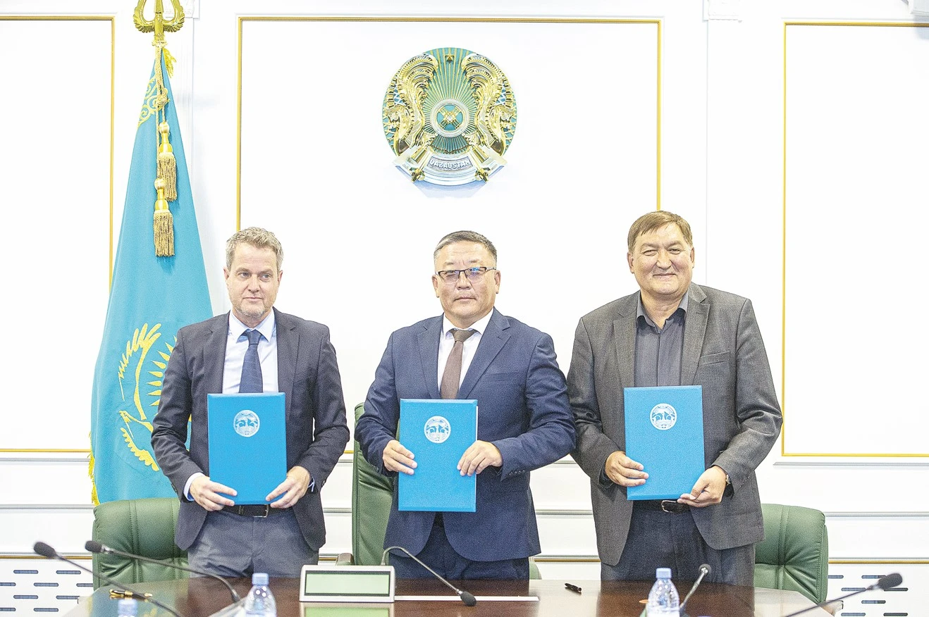 جەتىسۋدا كۇن ەلەكتر ستانساسى سالىنادى