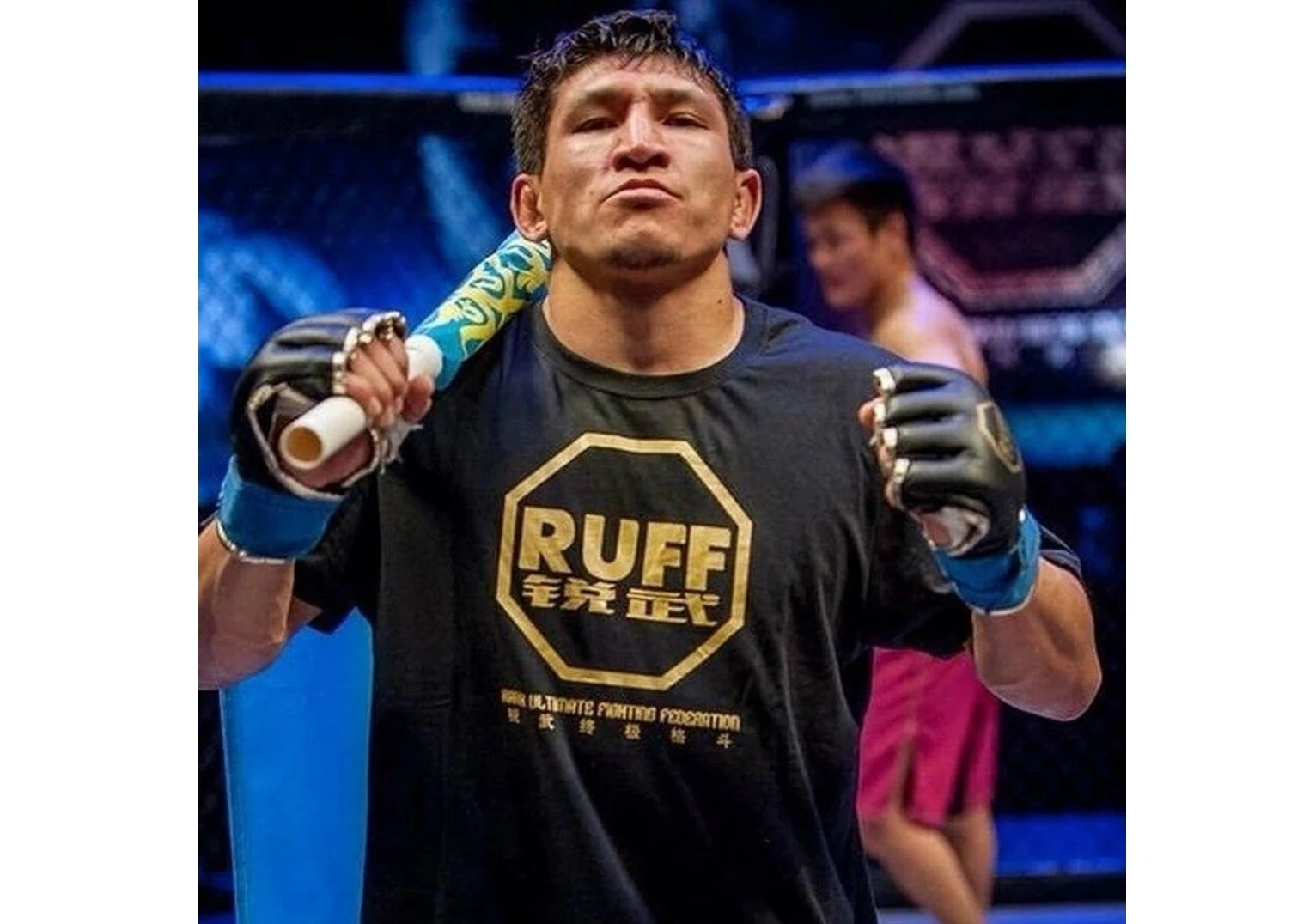 قۋات حاميتوۆ: الەم چەمپيونى ريزابەككە 1 ميلليون دوللار بەرىلسىن!