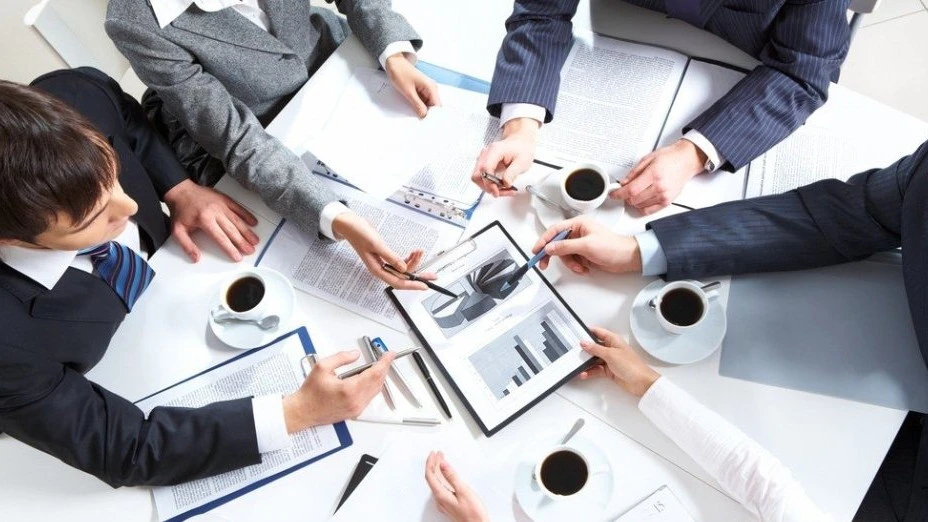 كاسىپكەرلەر زاڭدىق كومەككە ءزارۋ