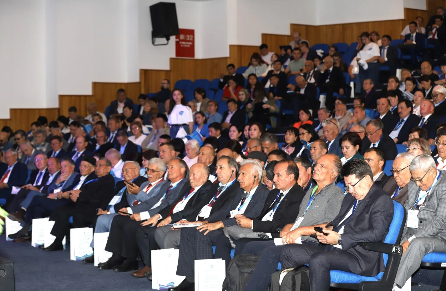 تۇركى الەمى ماتەماتيكتەرى – تۇركىستاندا