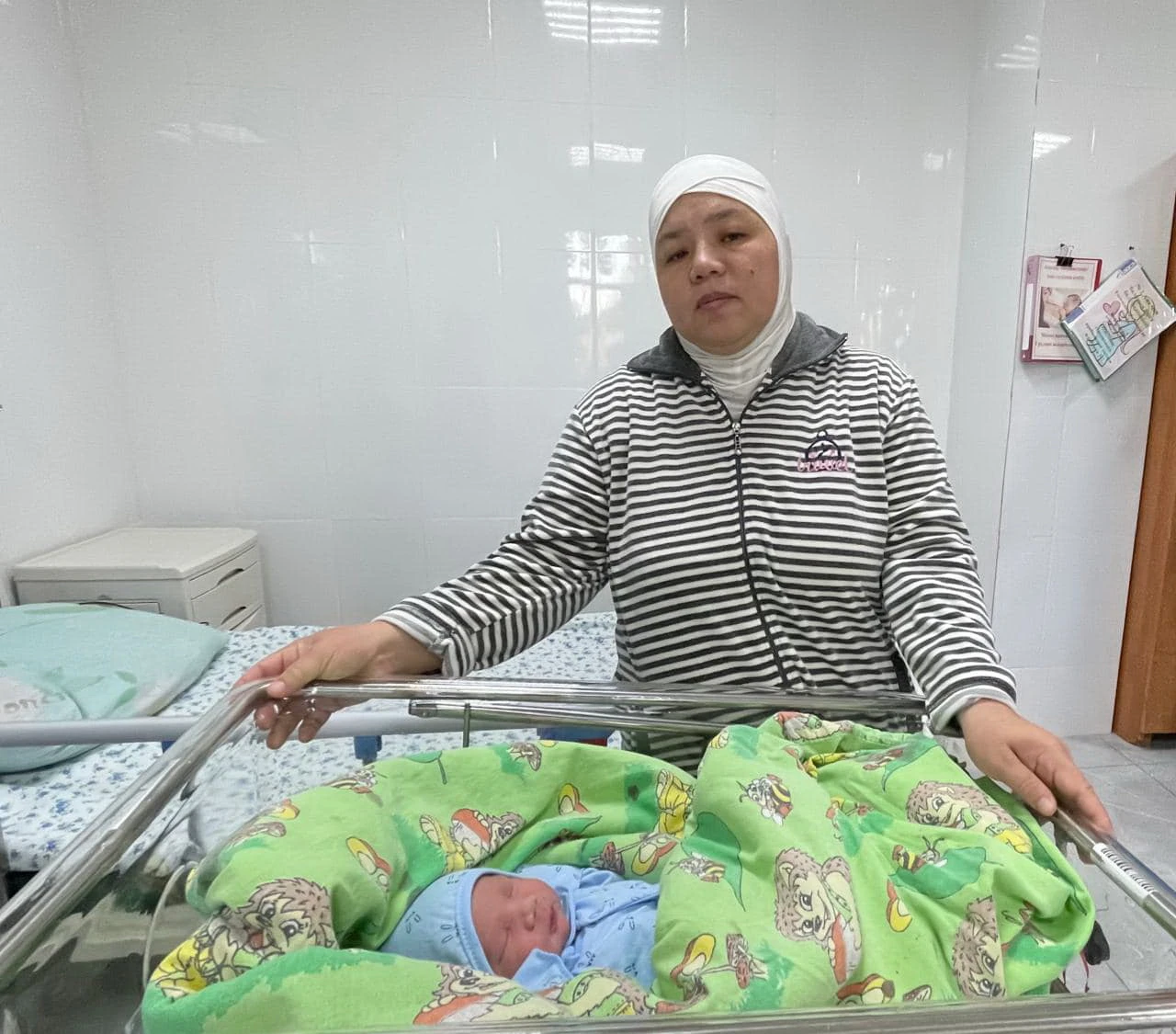 باتىر انانىڭ 11-پەرزەنتى