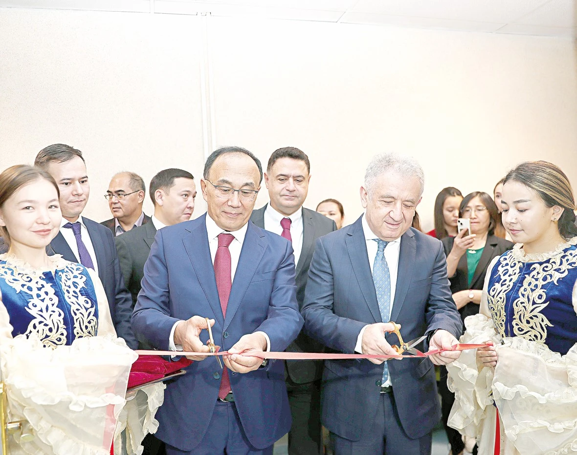 تۇرىك ءتىلى مەن مادەنيەتى كابينەتى اشىلدى