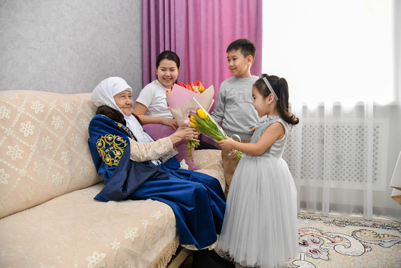 قامكوڭىل قارتتارعا قارايلاسايىق