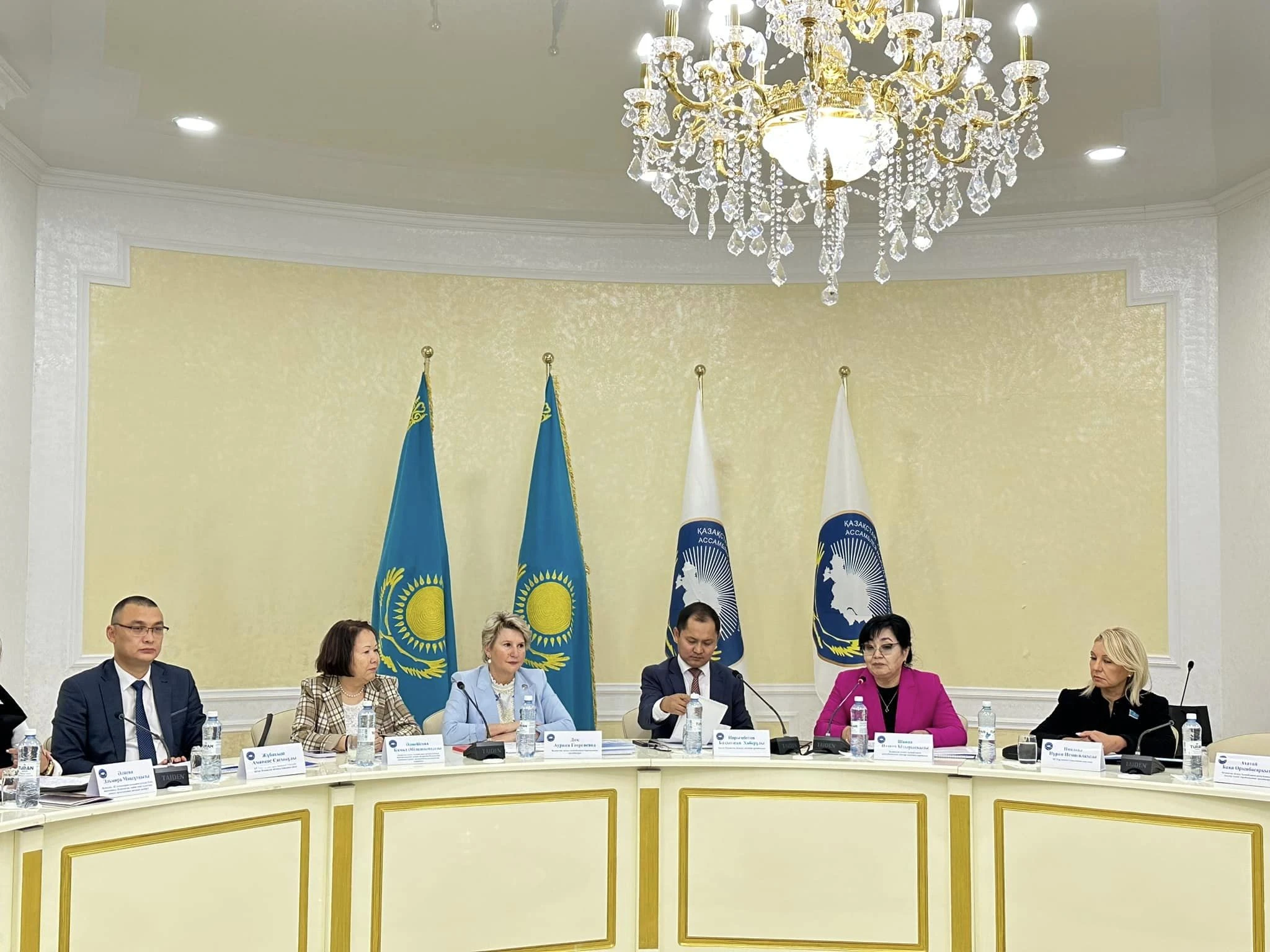 انالاردىڭ القالى جيىنى ءوتتى