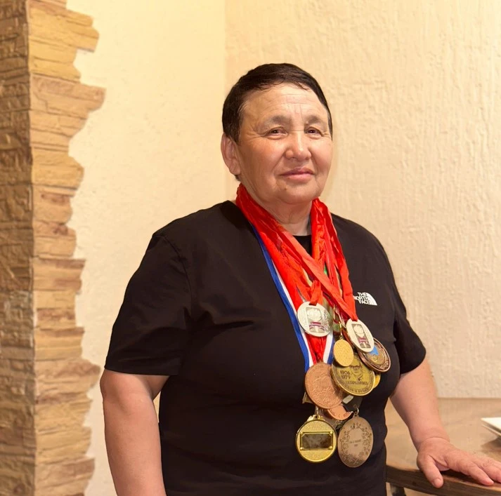 ايسارا كەرىمبەكوۆا: قارسىلاستارىم مەنى «ماۋگلي» دەيتىن