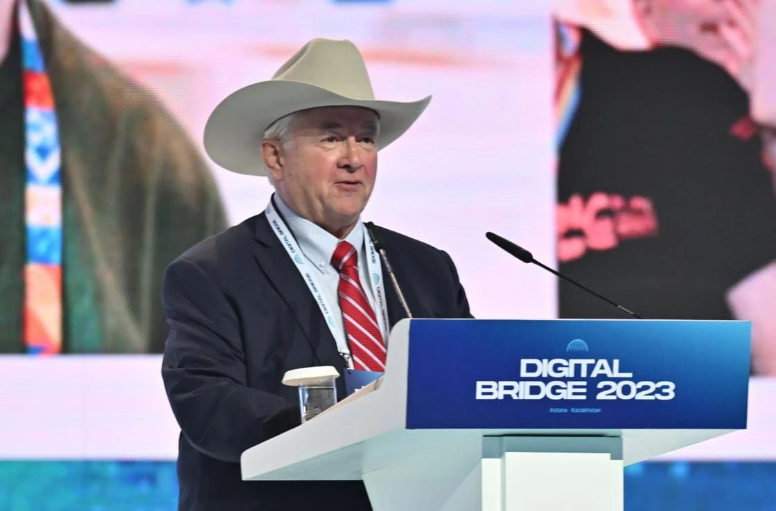 الەمدىك IT وليمپيادا استانادا وتەدى