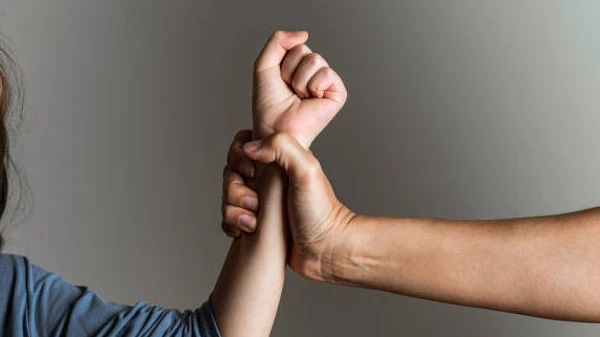 زورلىق-زومبىلىق ءدىننىڭ ءىسى ەمەس