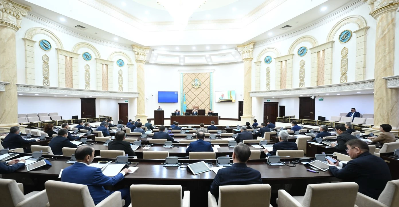 ۇلتتىق تابىس ءادىل بولىنۋگە ءتيىس