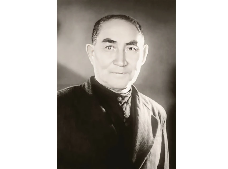 ابىكەن الەمى