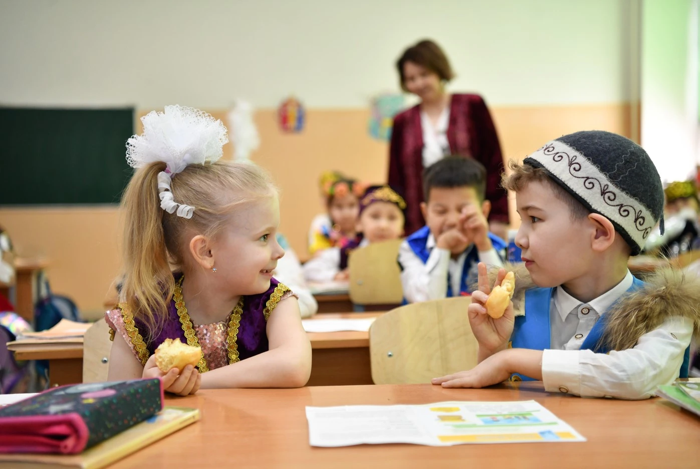 بالامدى قازاقشاعا ءبىل دەپ بەردىم