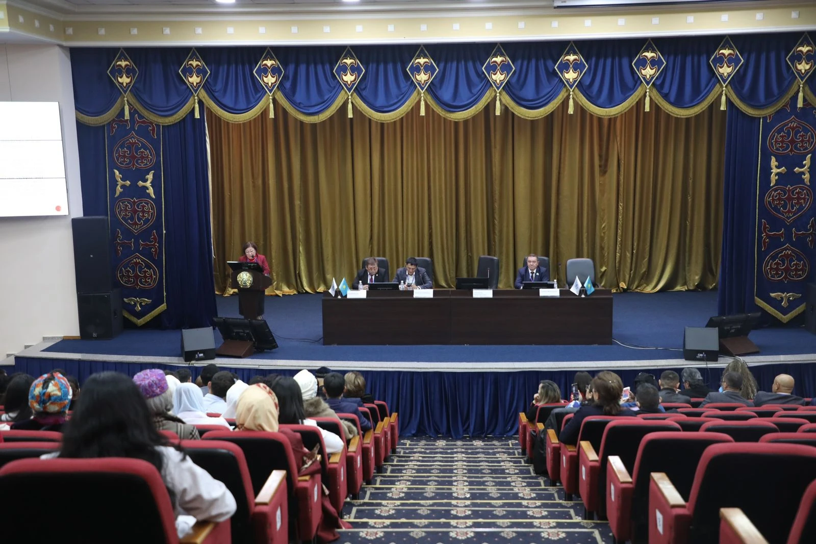 حالىقتىق مەديتسينانىڭ دامۋى