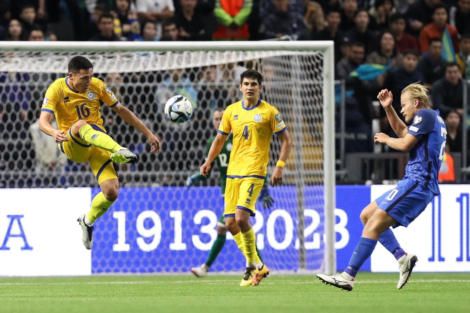 فينليانديا - قازاقستان ماتچىن Qazsport ارناسى تىكەلەي ەفيردەن كورسەتەدى