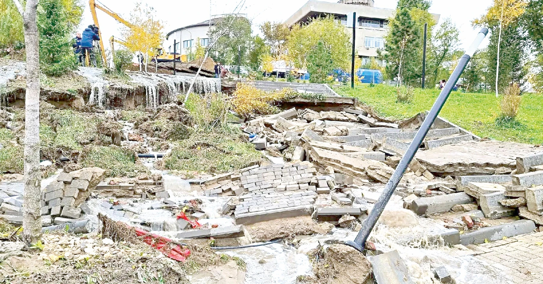 ماسكەۋدە توتەنشە جاعداي جاريالاندى