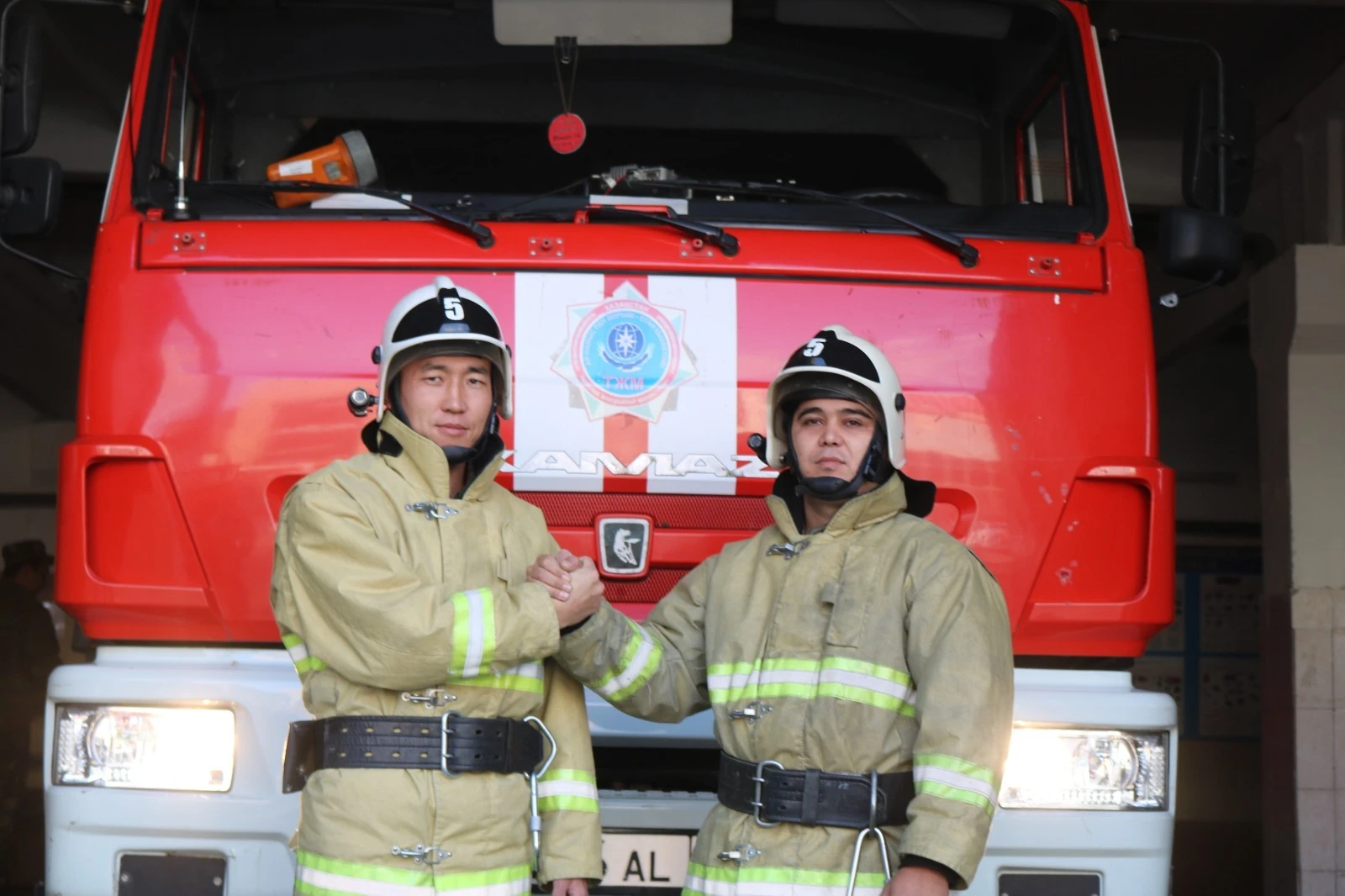 كاسىپكە ادالدىق