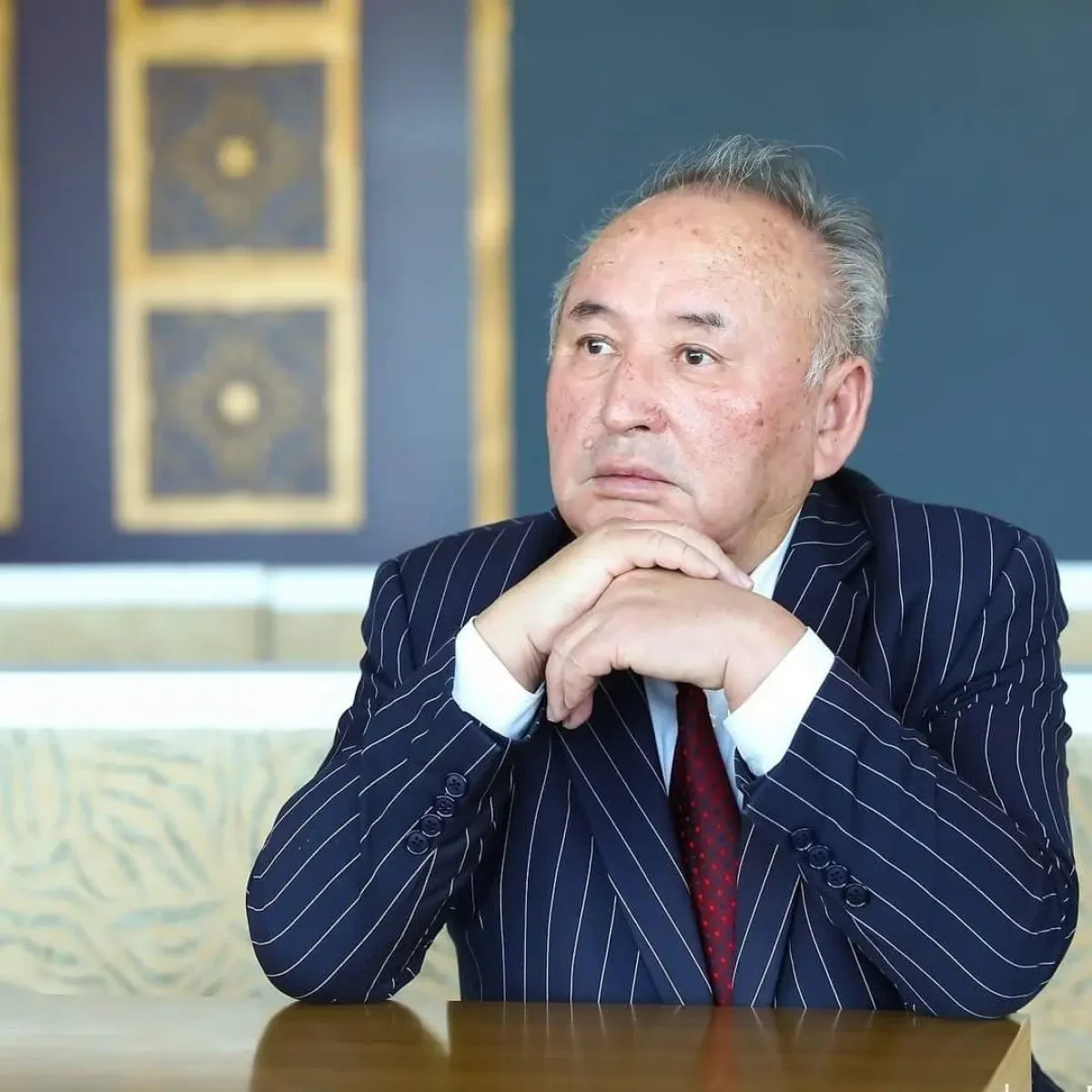 بۇگىن – اقىن نەسىپبەك ايت ۇلىنىڭ تۋعان كۇنى