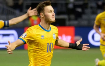 تۇركيا كلۋبى كوز تىگىپ وتىر