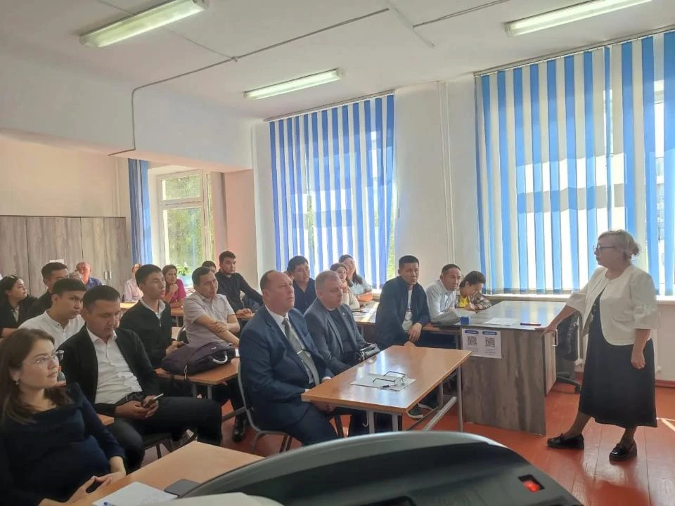 بىلىكتىلىگىن شىڭداپ جاتىر