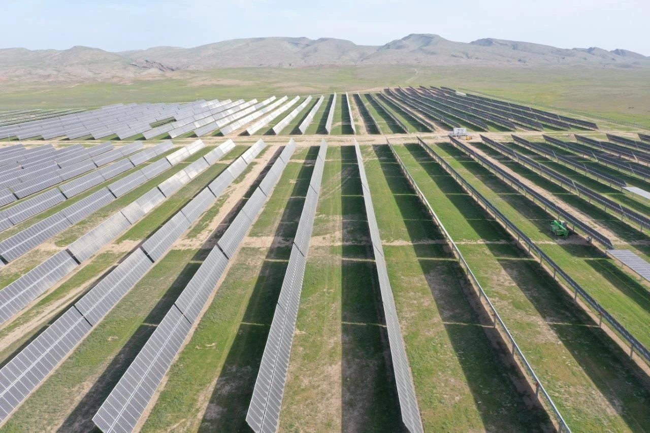 جەك: اتقارىلعان جۇمىس ەداۋىر